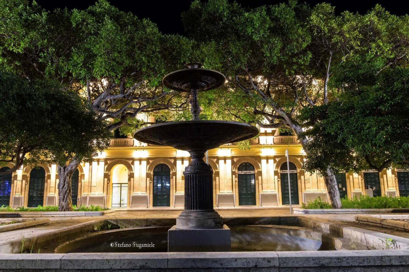 Charme Apartments ตราปานี ภายนอก รูปภาพ
