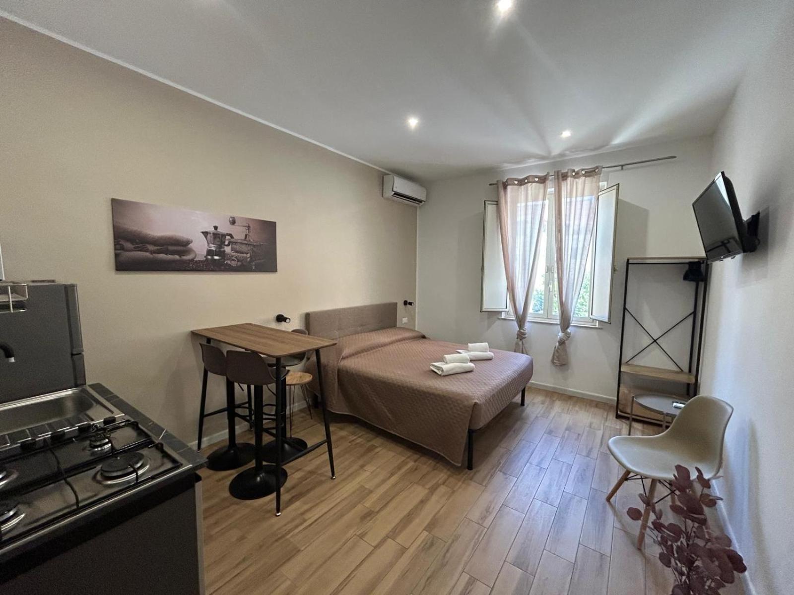 Charme Apartments ตราปานี ภายนอก รูปภาพ